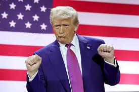 Trump hosts a $394M crypto dinner for top $TRUMP coin holders, raising concerns about ethics, crypto influence, and political fundraising